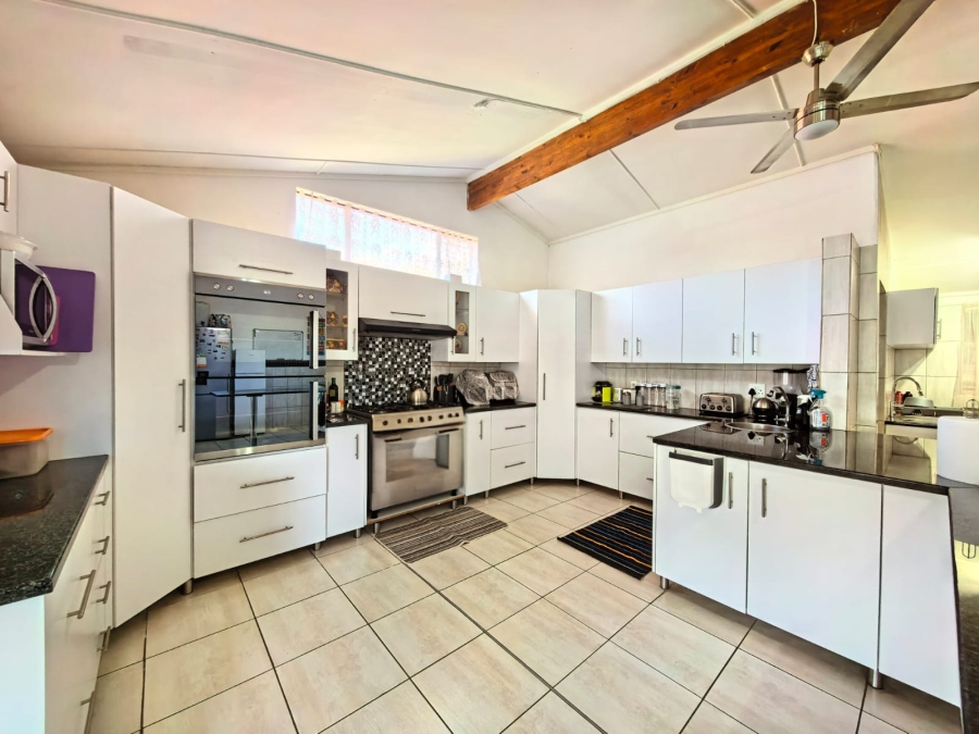 5 Bedroom Property for Sale in Sasolburg Ext 23 Free State